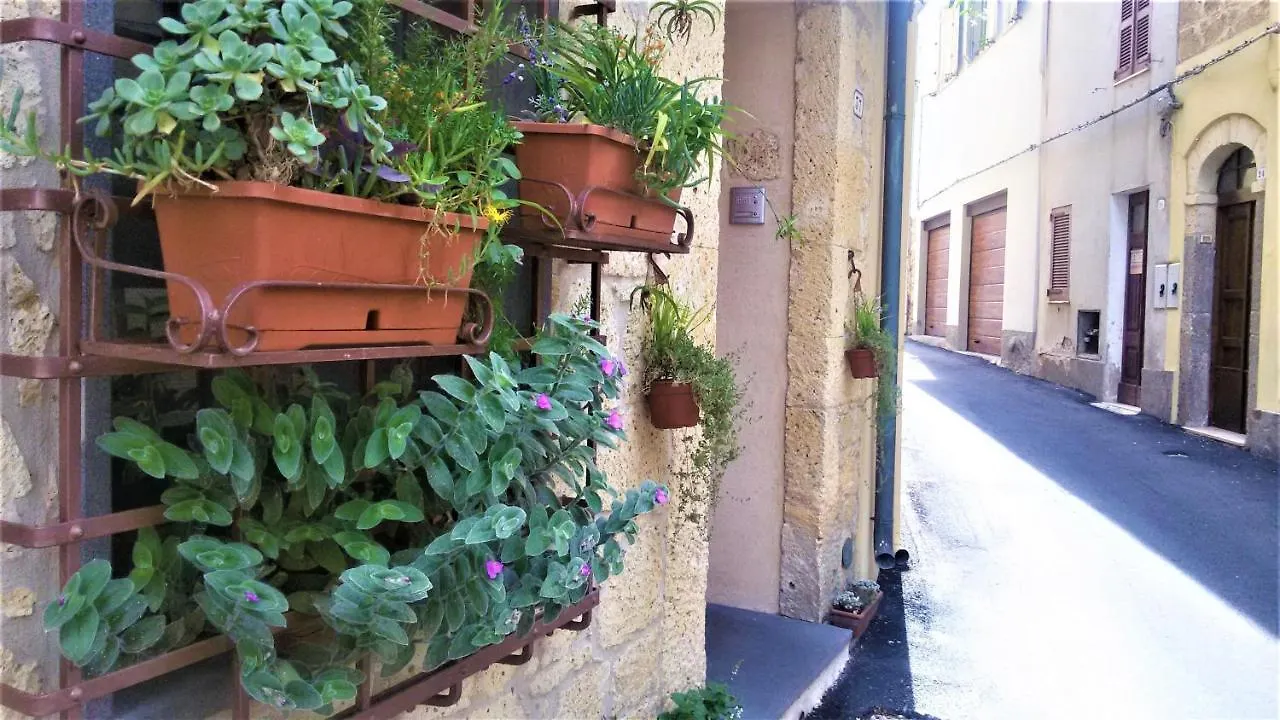 Villa Fantastic Large House With Beautiful Roof Terraces à Cuglieri Italie